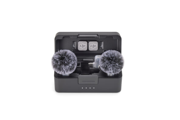 DJI Mic Mini 2 (2 TX + 1 Mobile RX + Charging Case) -frontview
